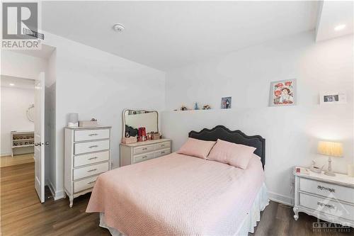 35 Overberg Way Unit#A, Ottawa, ON - Indoor Photo Showing Bedroom