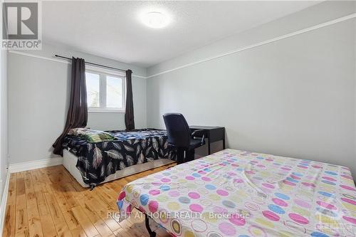 1894 La Chapelle Street, Ottawa, ON - Indoor Photo Showing Bedroom