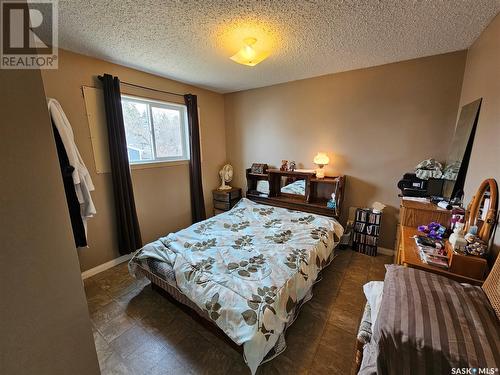 704 1St Street E, Meadow Lake, SK - Indoor Photo Showing Bedroom