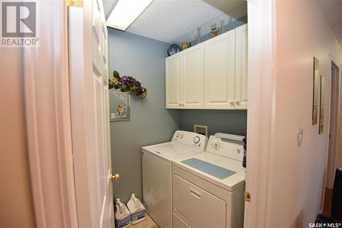 308 220 1St Street E, Nipawin, SK - Indoor Photo Showing Laundry Room