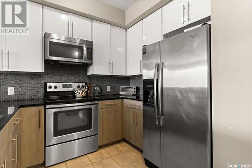 207 2255 Angus Street, Regina, SK - Indoor Photo Showing Kitchen With Stainless Steel Kitchen