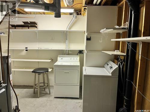 20 330 Haight Crescent, Saskatoon, SK - Indoor Photo Showing Laundry Room