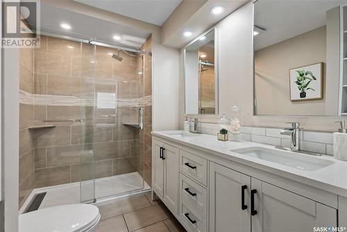 610 Costigan Way, Saskatoon, SK - Indoor Photo Showing Bathroom