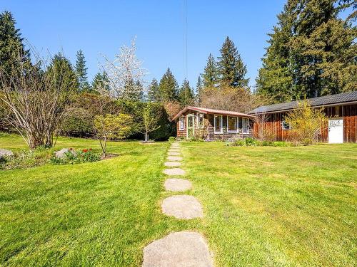 4982 Childs Rd, Courtenay, BC - Outdoor