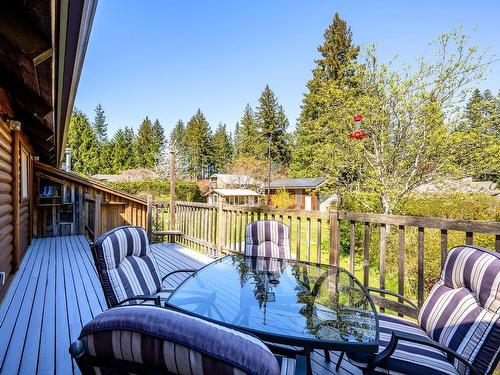 4982 Childs Rd, Courtenay, BC - Outdoor With Deck Patio Veranda With Exterior