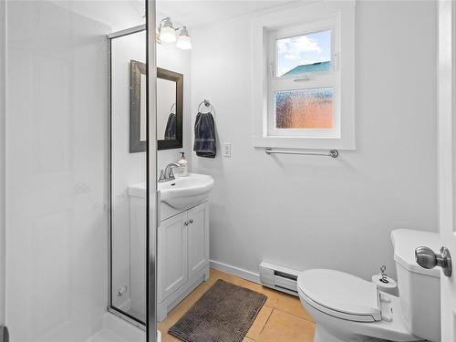 2990 Cressida Cres, Langford, BC - Indoor Photo Showing Bathroom