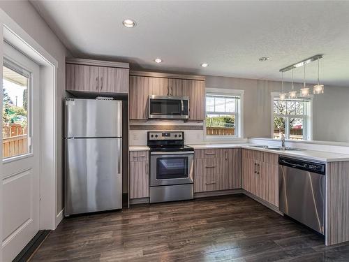 42-3050 Sherman Rd, Duncan, BC - Indoor Photo Showing Kitchen