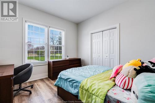 1842 Road 3 West, Kingsville, ON - Indoor Photo Showing Bedroom