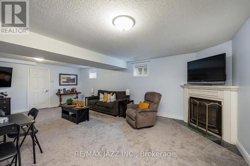 6 Hallett Cres, Kawartha Lakes, ON - Indoor With Fireplace
