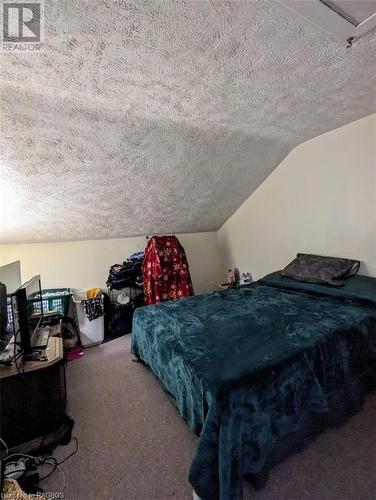 410 Russell Street, Kincardine, ON - Indoor Photo Showing Bedroom