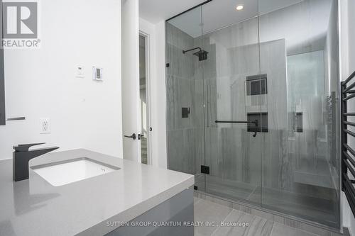 602 - 55 Port Street E, Mississauga, ON - Indoor Photo Showing Bathroom