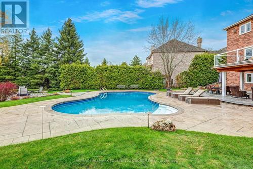 54 Charing Cres, Aurora, ON - Outdoor With In Ground Pool With Backyard
