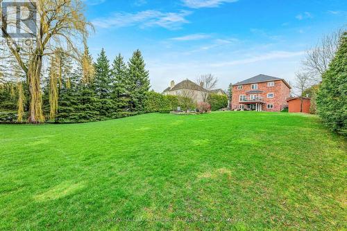 54 Charing Cres, Aurora, ON - Outdoor