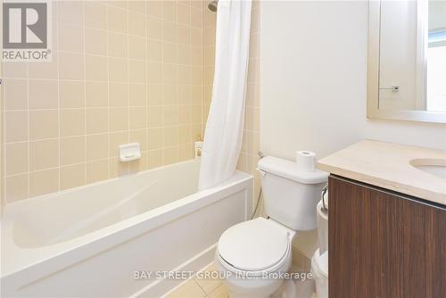 2001 - 825 Church Street, Toronto, ON - Indoor Photo Showing Bathroom