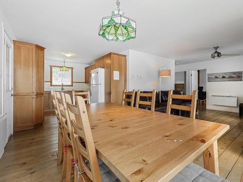 Dining room - 712 Ch. Du Lac-Sylvère, Saint-Donat, QC - Indoor Photo Showing Dining Room