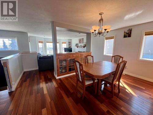 1336 92 Avenue, Dawson Creek, BC - Indoor Photo Showing Dining Room