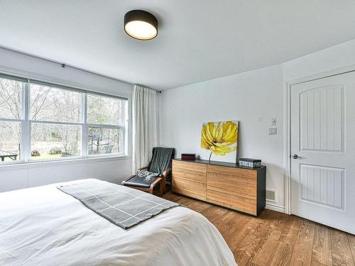 Chambre Ã  coucher principale - 525 Rue Du Clos-De-Paulilles, Prévost, QC - Indoor Photo Showing Bedroom