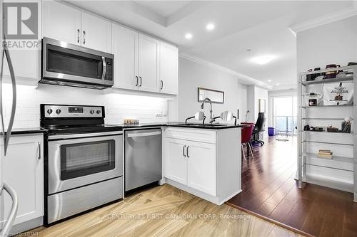 #803 -505 Talbot St, London, ON - Indoor Photo Showing Kitchen With Upgraded Kitchen