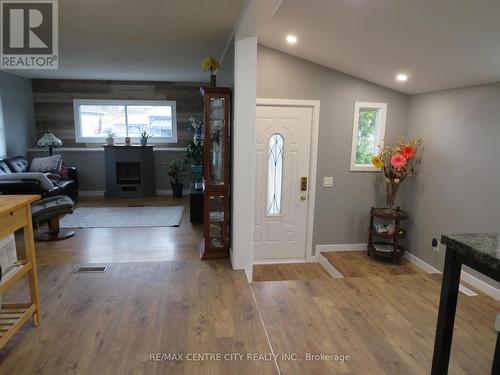#72 -198 Springbank Dr, London, ON - Indoor Photo Showing Other Room