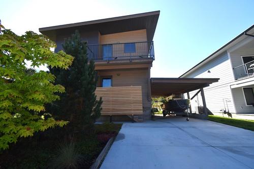 824 Sproat Drive, Nelson, BC - Outdoor With Balcony With Exterior