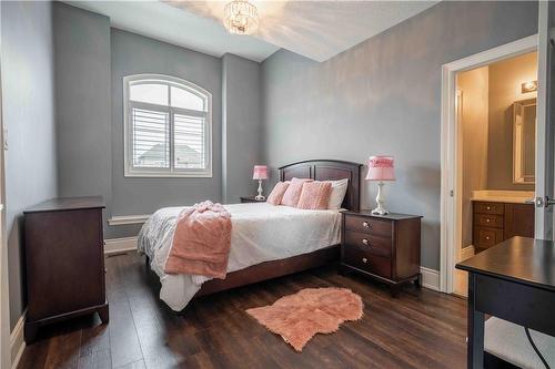 40 Skinner Road, Waterdown, ON - Indoor Photo Showing Bedroom