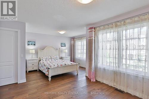 138 Memon Pl, Markham, ON - Indoor Photo Showing Bedroom