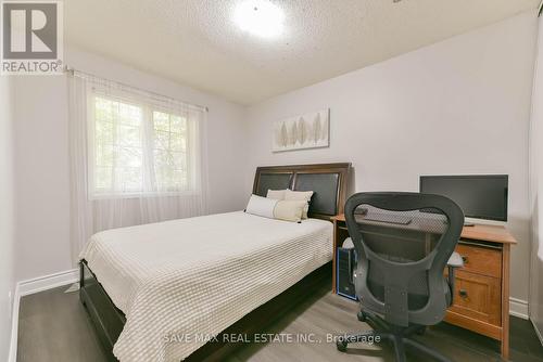 71 - 10 Cherrytree Drive, Brampton, ON - Indoor Photo Showing Bedroom