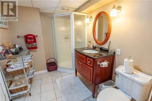 116 Thirteenth Street, Cornwall, ON - Indoor Photo Showing Bathroom