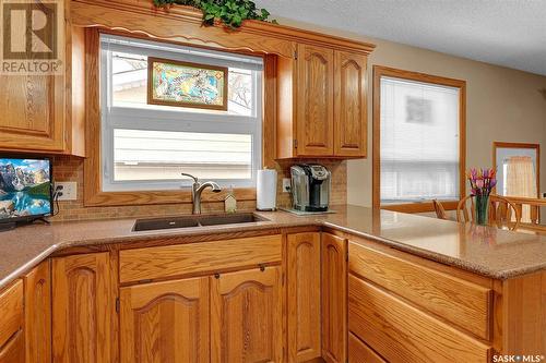 14 Catherwood Crescent, Regina, SK - Indoor Photo Showing Kitchen With Double Sink