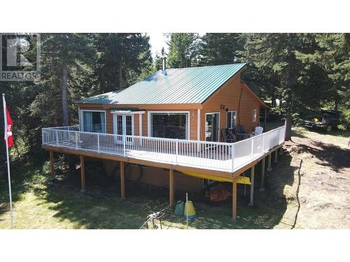 7450 Sheridan West Fs Road, 100 Mile House, BC - Outdoor With Deck Patio Veranda