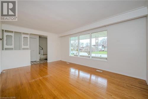 127 Applewood Crescent, Guelph, ON - Indoor Photo Showing Other Room