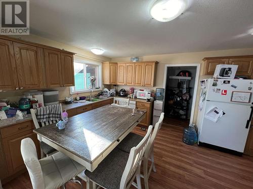 5203 52 Street, Fort Nelson, BC - Indoor Photo Showing Kitchen