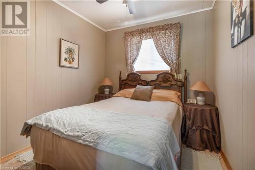 29 Emerson Avenue, Sauble Beach, ON - Indoor Photo Showing Bedroom