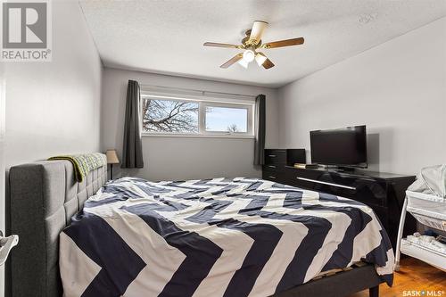 168 Toronto Street, Regina, SK - Indoor Photo Showing Bedroom