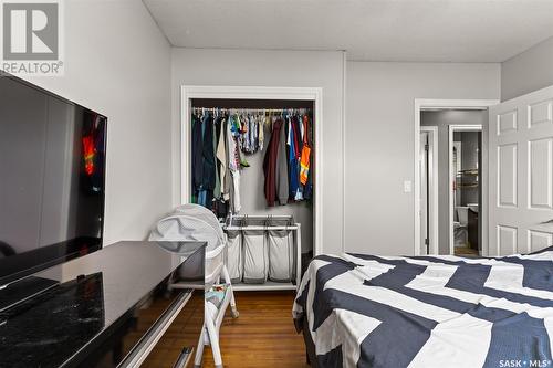 168 Toronto Street, Regina, SK - Indoor Photo Showing Bedroom