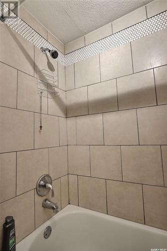 861 7Th Street E, Prince Albert, SK - Indoor Photo Showing Bathroom