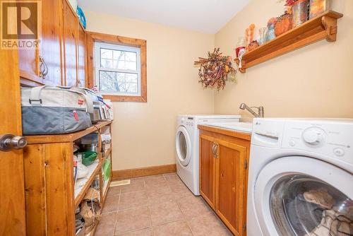 15 Greenwood Road, Deep River, ON - Indoor Photo Showing Laundry Room