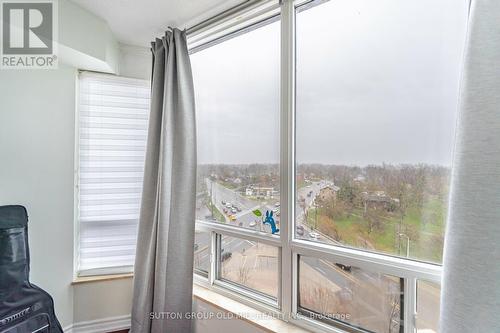 #1009 -1320 Islington Ave, Toronto, ON - Indoor Photo Showing Other Room