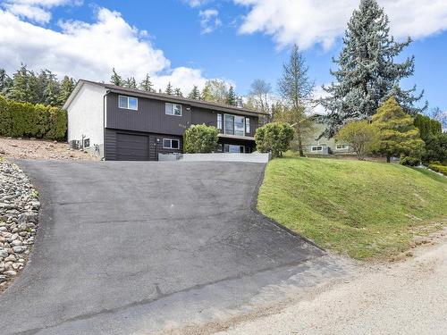 9770 Winview Road, Lake Country, BC - Outdoor