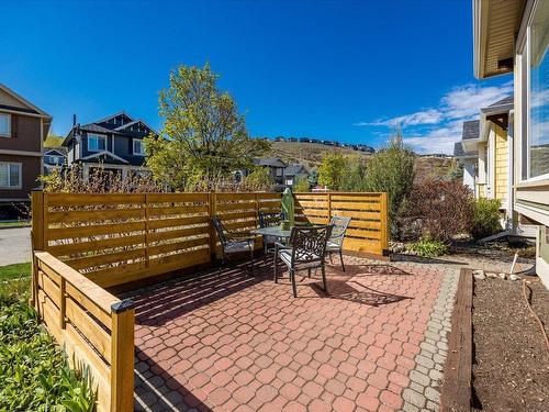 1274 Bergamot Avenue, Kelowna, BC - Outdoor With Deck Patio Veranda