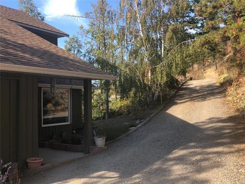 3040 Seclusion Bay Road, West Kelowna, BC - Outdoor