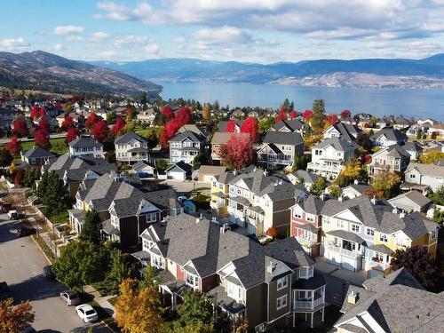 24-380 Providence Avenue, Kelowna, BC - Outdoor With View