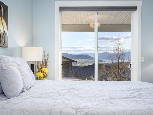 3904 Terrapin Lane, Vernon, BC - Indoor Photo Showing Bedroom