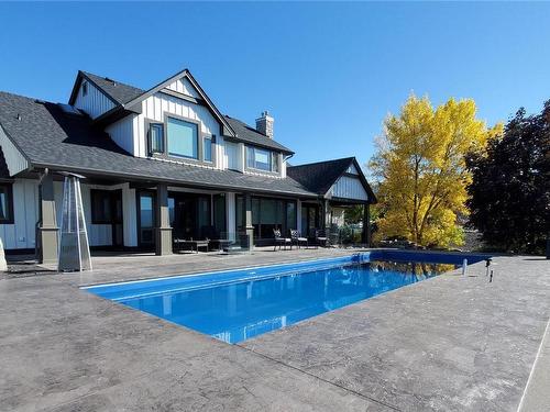 2375 Grantham Road, Kelowna, BC - Outdoor With In Ground Pool With Deck Patio Veranda