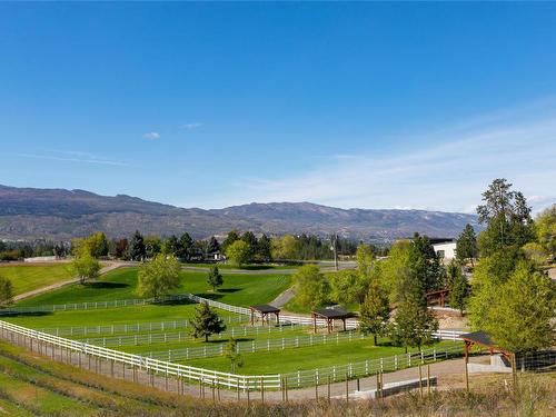 2375 Grantham Road, Kelowna, BC - Outdoor With View