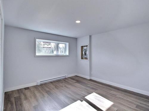 Master bedroom - 120  - 122 Rue Larouche, Val-D'Or, QC - Indoor Photo Showing Other Room