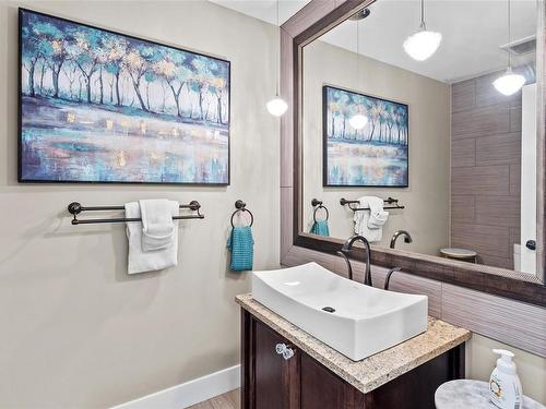 2227 Players Dr, Langford, BC - Indoor Photo Showing Bathroom