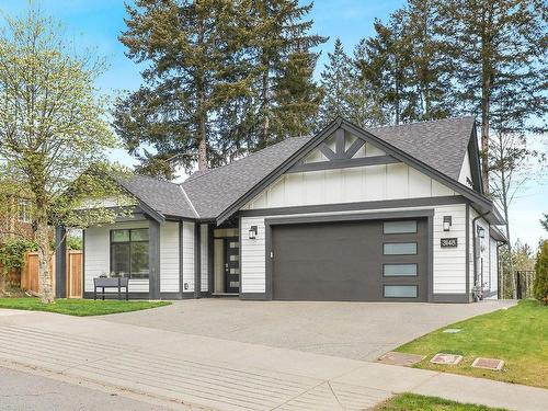 3148 Mission Rd, Courtenay, BC - Outdoor With Facade