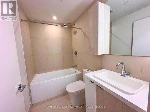2614 - 35 Mercer Street, Toronto, ON - Indoor Photo Showing Bathroom
