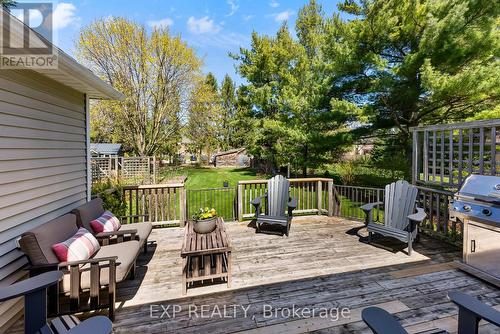 634 Penner St, Niagara-On-The-Lake, ON - Outdoor With Deck Patio Veranda With Exterior